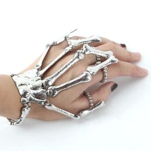 ☠️ Skeleton Bone Fingers Bracelet